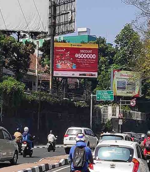 Sewa Videotron Wastukencana depan UNPAS - Advertising Bandung, Sewa ...